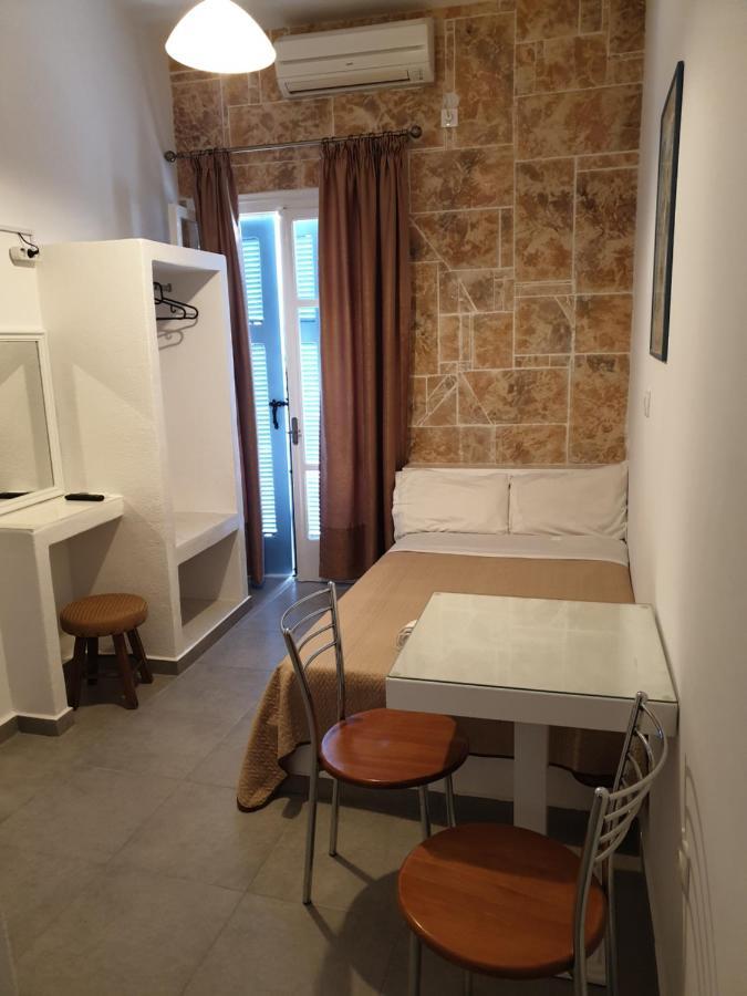 Errika Apartment *