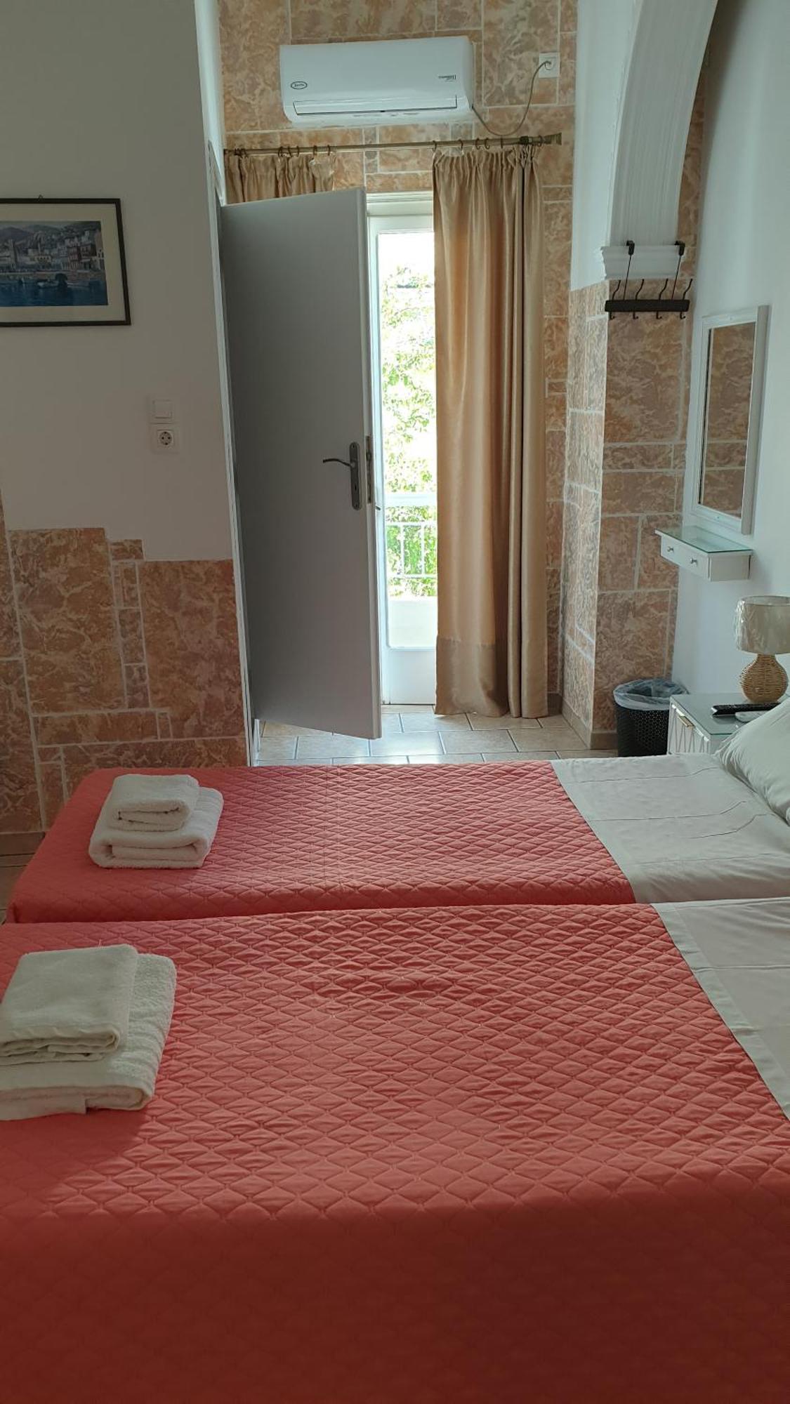 Errika Apartment *