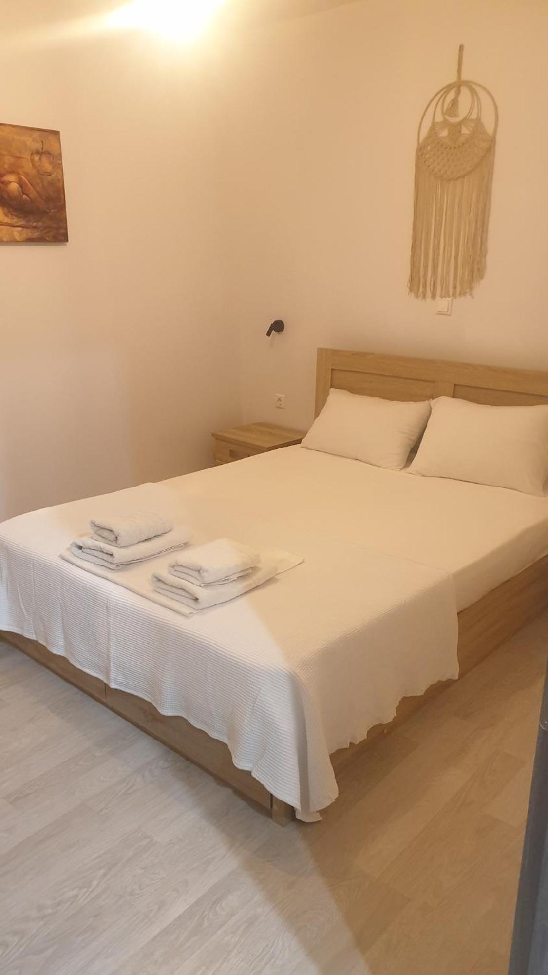 Errika Apartment *
